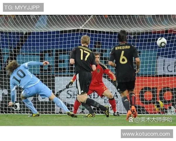 偶像足球明星的魅力与激情在绿茵场上绽放的瞬间